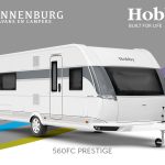 Buitenkant Hobby caravan modeljaar 2024 Hobby Prestige 560fc front